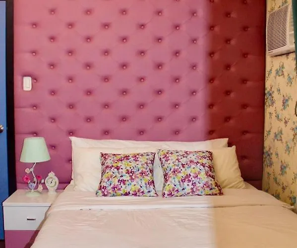 Aparthotel The Hive Condotels - Flora